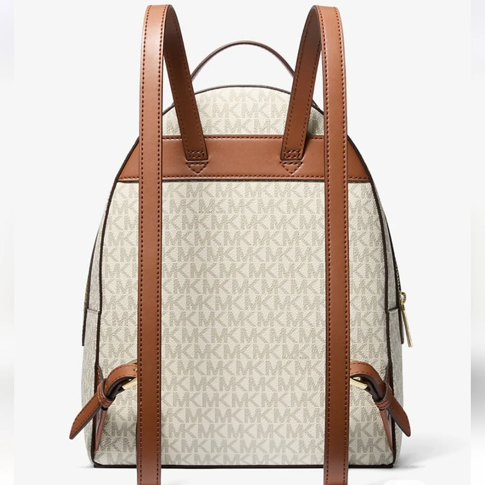 NWT Michael Kors Vanilla Medium Logo Backpack